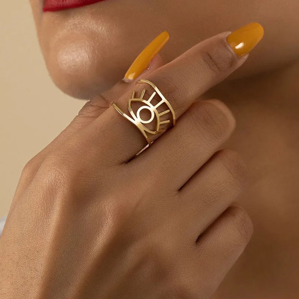 Minimalist Gold Evil Eye Adjustable Ring NEW